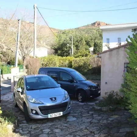 Будинок відпочинку House Pays De France 24 *